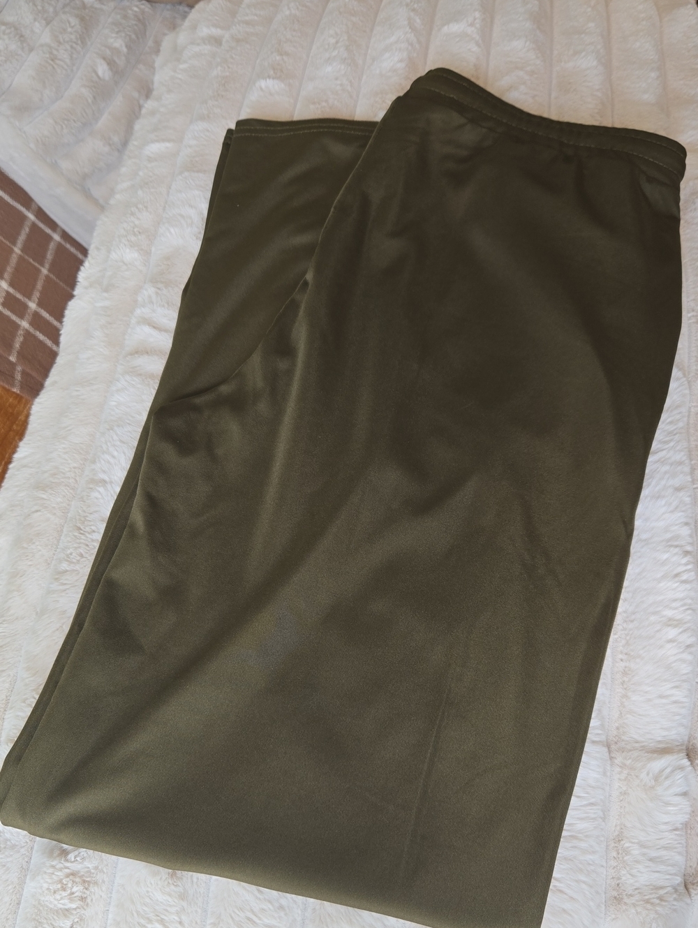 Womens Olive Travel Pants